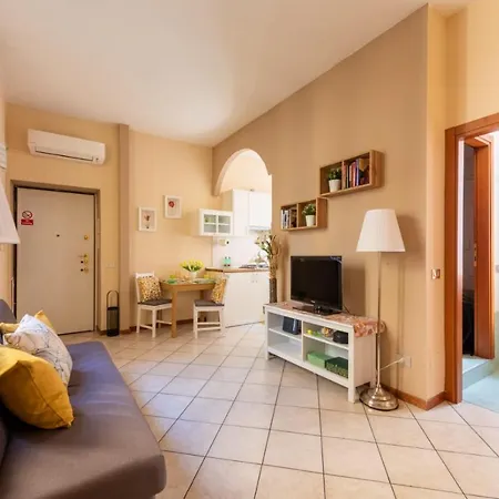 Apartment Kibilu - Piazzale Archinto - Stazione Garibaldi - Zona Isola Milan